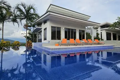 Image de Accueil dans les nuages - 'Casa las Nubes de Private Guest House Disponible