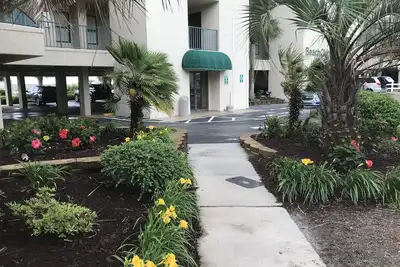Image de Magnifique Ocean Front 3br 3ba Condo au coeur de Windy Hill Beach