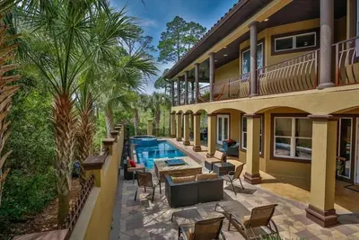 Image de Expérience totale: 5br, piscine privée magnifique et solitude avec voiturette de golf gratuite