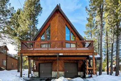 Image de Tahoe Donner luxe: 4bd / 3ba / Slp8-12 dos au XCountry ski