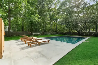 Image de Charmant East Hampton Escape 5 chambres avec piscine et accès privé à la plage