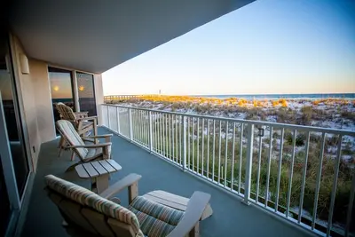 Image de Magnifique Gulf Front 2 Bedroom / 2 Bath Beach Condo at Starboard Village # 212