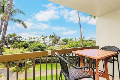 Image de Super appartement! Vue sur l'océan - Wi-Fi gratuit et appels vers les États-Unis et le Canada à partir de 91 $. 66 pour nt!