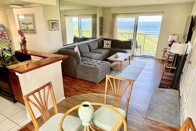 Image de Oceanfront Alii Kai I Condominium # 7202 Princeville Kauai