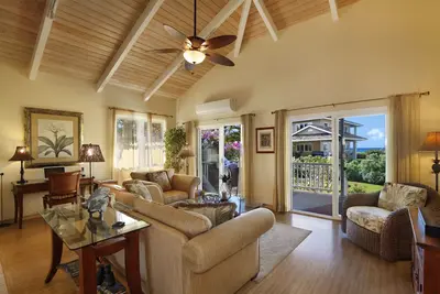 Image de Luxury Ocean Vista Home. . Miles of Beach, Sunsets - New Central Air - Tvncu # 1076