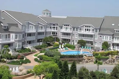 Image de Ocean View - 2bdrm / 2 Plein Bain - Plage privée du village de Seapointe