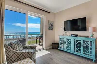 Image de Beach Retreat Luxurious Gulf Front Pet Friendly Remodeled Décembre 2016