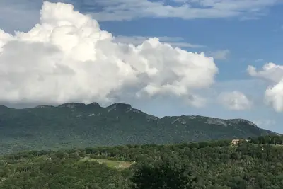 Image de Lever du soleil de la montagne de grand-père