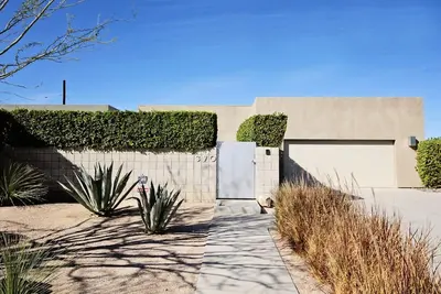 Image de Maison de luxe moderne Racquet Club