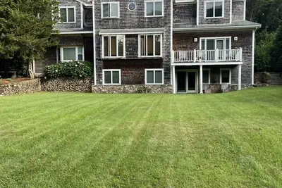 Image de Maison familiale spacieuse - Promenade en ville