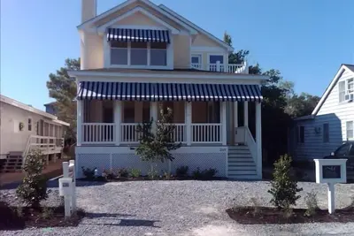 Image de 5 Br, 4. 5 Bath Beach House Ă Bethany Beach - Maison neuve