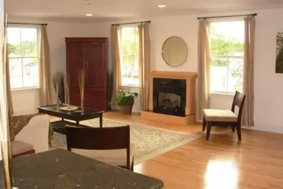 Image de Maison de ville spacieuse Marblehead - Terrasse sur le toit avec vue panoramique