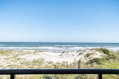 Image de Nouveaux prix bas! Meilleure Offre Sur La Plage! ! StAugustine Oceanfront! 1 lit pour 4!