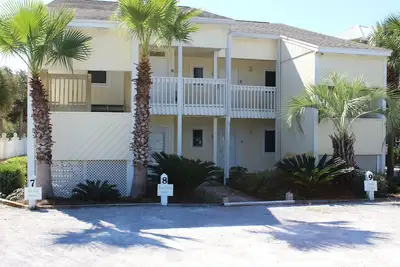 Image de Beachside 30a Seagrove Beach One Mile à Seaside Square Family Couples Retreat
