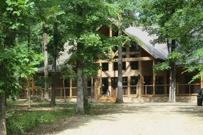 Image de ORIENTÉ Famille ~ 5 MAÎTRES ~ SITUÉ Au Centre Des Attractions De La RÉGION