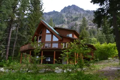 Image de Chalet de montagne relaxant avec une vue imprenable sur le lac Wenatchee