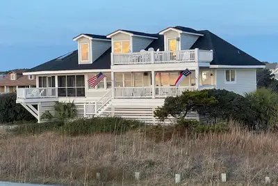 Image de Bord de mer / Vues spectaculaires / Nouvelle rénovation / Ocean Beach