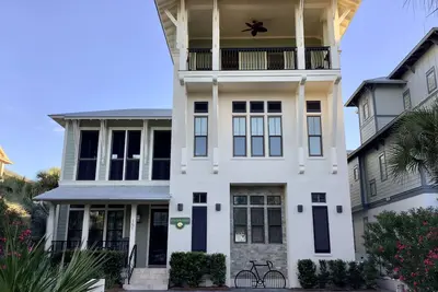 Image de Belle maison avec piscine privée