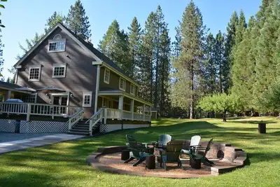 Image de Excutive Excutive \/ Family Retreat W \/ Plats Acres, Meticules Kept, Bien ÉQUIPÉ