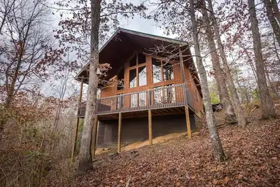 Image de Secluded Cabin Rental - Deux chambres à coucher Deux salles de bains à 8 km de Pigeon Forge