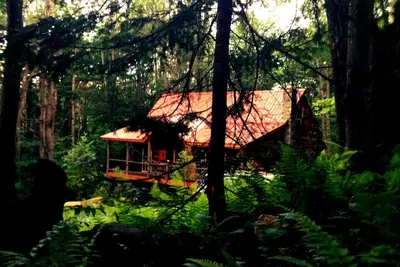 Image de Isolement calme \/ HotTub \/ Accès au lac \/ forêt