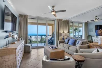 Image de 3 Bdr 3 Bath Gulf Side Azure Beachfront