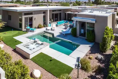 Image de Style de vie Palm Springs, style Palm Springs, confort Palm Springs!