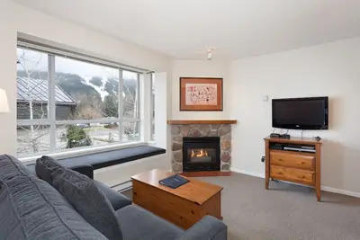 Image de Eagle Studio-Village Location-Mountain Views