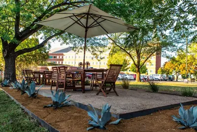 Image de Enfin une meilleure façon de visiter Waco! Proc��s-verbal de Magnolia Market / McLane