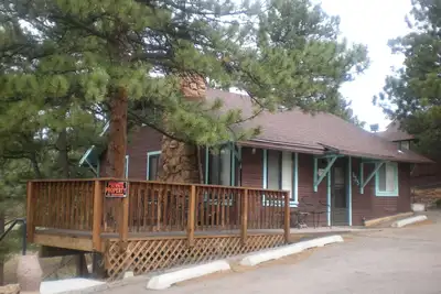 Image de Longs Peak View, Ă pied du centre-ville, charme historique