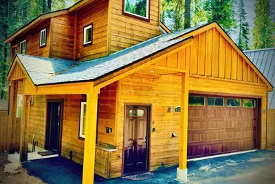 Image de Lake Tahoe W. Shore Cabin, Tahoe Pines \/ Homewood, 8-10 personnes, Hottub, Wifi, Cabl