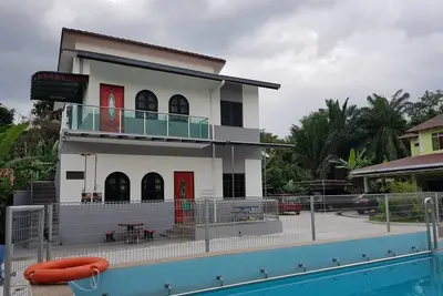 Image de Mri Homestay Sg Buloh - 3 chambres \/ 2 salles de bain Gf