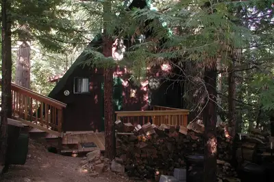 Image de PinecrestAreaRentals # 20 Cabine confortable Notty Pine!
