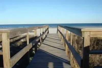 Image de Condo en bord de mer, vibrant, familial