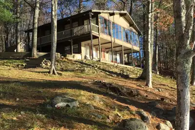 Image de Cottage de Charme au bord du magnifique lac Long, Harrison, Maine