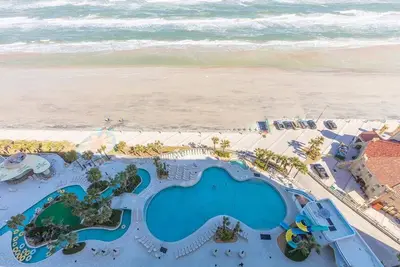 Image de Ocean WalK Resort Direct Ocean Front
