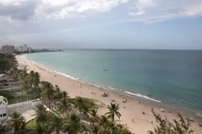 Image de Condo bord de l'océan sur la plage Isla Verde