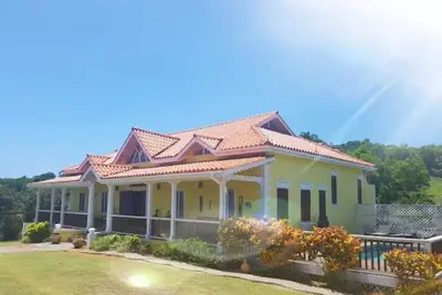 Image de Villa Canary - Construit à la télévision