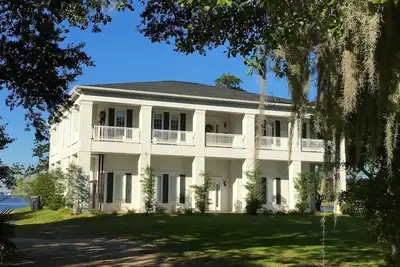 Image de Back Bay Biloxi Waterfront Retreat-Fish, Watch Dolphins et Golf-Minutes to Casinos