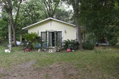 Image de Tranquil Waterfront Cottage