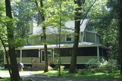 Image de Prix Down-Great Family Home Set Dans Dunes critiques de Sw Mi. Courte promenade au lac!