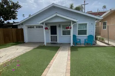 Image de Pittoresque et confortable: à quelques pas de la plage, de la jetée, du train, des restaurants et des films