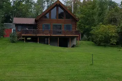 Image de Seneca Lake Love Shack au coeur du vignoble