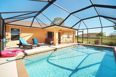 Image de 37% de réduction! -Swfl Rentals - Villa Luisa - Superbe maison avec 3 chambres et piscine