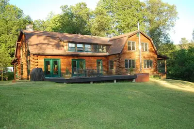 Image de Luxury Stonewall Lodge à Barnard, Vt. Killington Mt, Suicide Six, Pico Mt. Ski