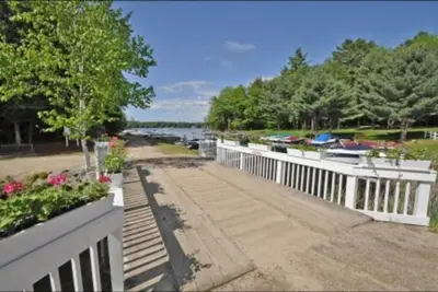 Image de Belle maison construite sur mesure dans la communauté d'accès à la plage