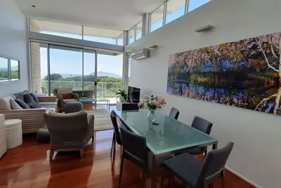 Image de The Nest Nest - appartement de luxe avec une vue imprenable - promenade Ă la plage