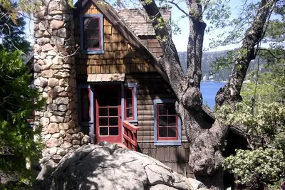 Image de Historic Lakeview Hideaway à Lake Arrowhead Xmas Disponible -Pour La Semaine Seulement