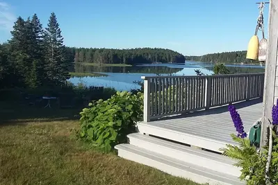 Image de 2 vues spectaculaires classiques de bardeaux Shorefront Br