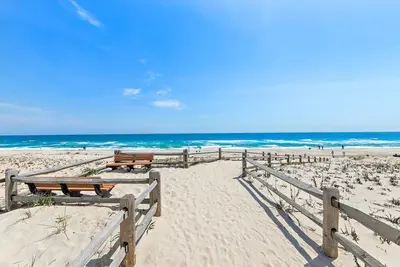 Image de * 3ème à la plage * 7 / 6-7 / 13 disponible Spécial bas prix * Belle mise à jour victorienne *